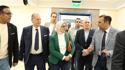 وزيرة الصحة تشدد على سرعة الإنتهاء من أعمال التطوير بمستشفي النساء والولادة التخصصي بالبياضية