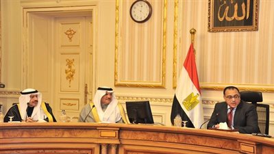 رئيس الوزراء المصري يستقبل سفير خادم الحرمين ووفدا لرجال الأعمال السعوديين