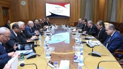 وزيرا الإنتاج الحربى والتموين يبحثان التعاون فى مشروعات بقارة أفريقيا