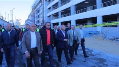 وزير النقل يتابع إنشاء وصلة حرة تربط ميناء الإسكندرية بالطريق الساحلي