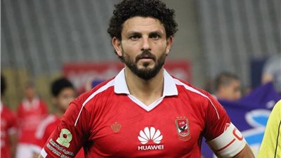 حسام غالي.. هنا حكايات في عالم الإحتراف
