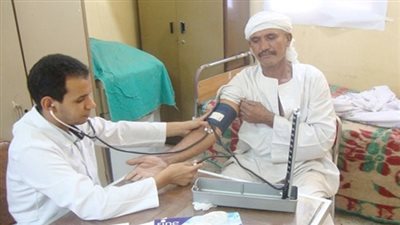 الصحة: إطلاق 64 قافلة طبية مجانية بمحافظات الجمهورية حتى نهاية الشهر الجاري