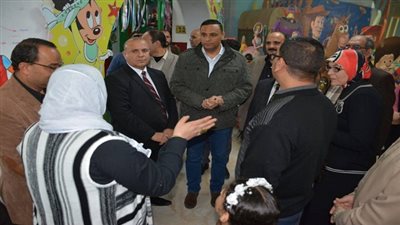 بالصور.. محافظ الدقهلية خلال زيارته لعدة مدارس 