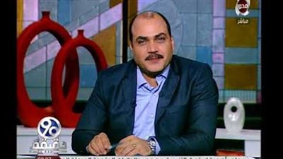 محمد الباز يكشف أزمتى مسلمى الإيجور الصينى وعلاج الكتاب ويستضيف رائد الصناعات الزراعية فى 90 دقيقة.. الليلة  