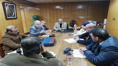 وكيل صحة  السويس يلتقى مستشار وزيرالشباب لمناقشة الإستعدادات لماراثون زايد