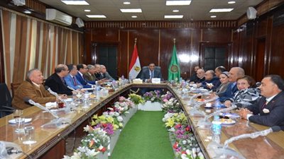 بالصور.. اجتماع محافظ الدقهلية الأول بأعضاء مجلس النواب 