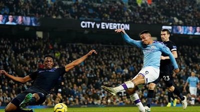 مان سيتي يتخطي عقبة إيفرتون بثنائية جيسوس