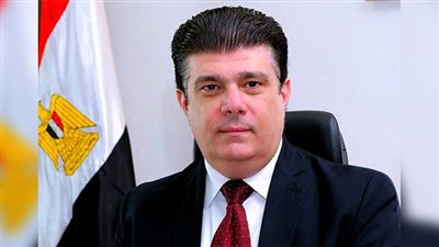 حسين زين يهنئ البابا تواضروس والأخوة الاقباط بمناسبة عيد الميلاد المجيد 