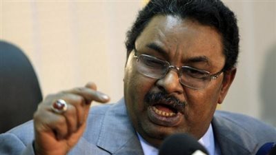 السودان يصدر قرارا بالقبض على مدير المخابرات السابق واعتبرته 