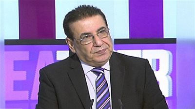 في حوار هام.. باحث سياسي: ما يدور بين إيران وأمريكا 