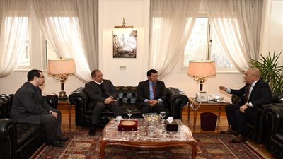 وزيرا الإسكان والشباب والرياضة يبحثان توفير عضويات لمالكى وحدات المدينة الرياضية 