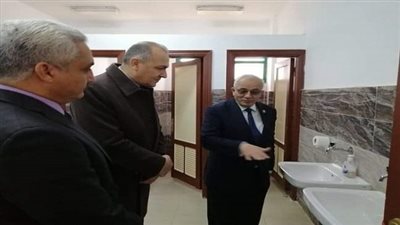 نائب الوزير ومدير تعليم القاهرة يتفقدان المدرسة الدولية الرسمية بشرق مدينة نصر