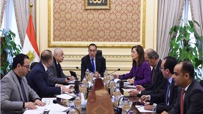 بشرى سارة للطلاب.  رئيس الوزراء يكلف وزير التعليم (تفاصيل)