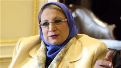 برلمانية تطالب وزيرة الصحة بتعميم حظر النقاب داخل المستشفيات أسوة بالجامعات وتطبيقا للحكم القضائي