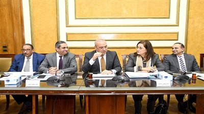 وزيرا الإسكان والتخطيط يناقشان الخطة الاستثمارية لوزارة الإسكان للعام المالى 2020/2021