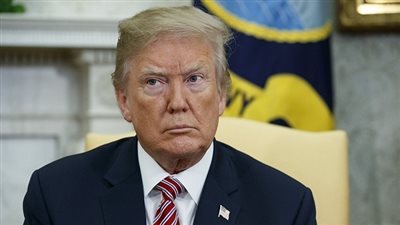 ترامب يتحدث عن خدعة عزله