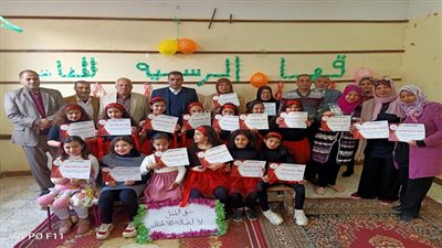 عمل مسرحي بتعليم قها بعنوان (لا لعمل الطفل)