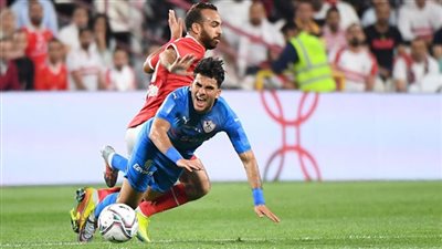 طاقم ليتواني يدير القمة 120 بين الأهلي والزمالك