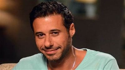  أحمد السعدني لـ وليد سليمان بعد اعتداء إمام عاشور..حقك علينا يا كبير