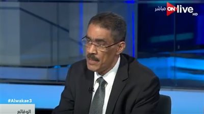 ماذا قال نقيب الصحفيين عن مشروع الإسكان الاجتماعى