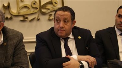 برلماني يتقدم بطلب إحاطة بشأن أجور المعلمين وتجميد رواتبهم عند أساسي 2014