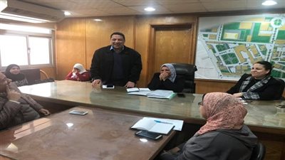 صحة السويس تبحث تطعيم الأطفال ضد مرض الحصبه  على مدار 19 يوماً