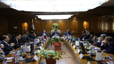 وزير التعليم العالى والبحث العلمى يرأس اجتماع مجلس المراكز والمعاهد والهيئات البحثية