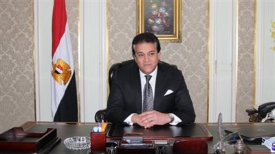 وزير التعليم العالى يترأس اجتماع مجلس إدارة وكالة الفضاء المصرية