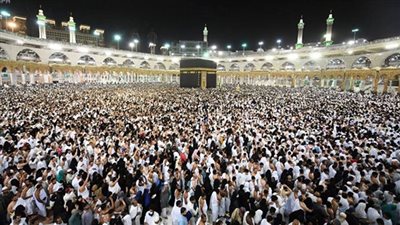 إغلاق الحرمين الشريفين بعد صلاة العشاء 