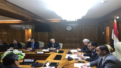 وزير التعليم العالي يجتمع مع رؤساء ونواب اتحادات الطلاب الجامعية 