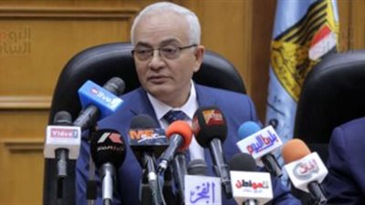 التعليم تقرر تأجيل اختبار الترقى للمعلمين حتى 18 إبريل المقبل