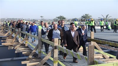 وزير النقل يتابع أعمال تنفيذ محور سمالوط على النيل بمحافظة المنيا بتكلفة إجمالية 1.5مليار جنيه