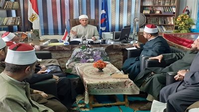 وكيل أوقاف السويس يوجه بتعقيم المساجد حفاظاً على المصلين من 