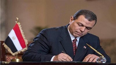 القوي العاملة: مصري يحصل 450 ألف جنيه مستحقاته عن فترة عمله بالسعودية