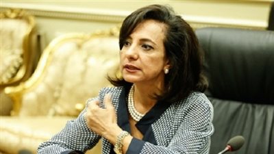 برلمانية تطالب بعودة الجلسات واللجان البرلمانية للانعقاد بنظام الكونفرانس