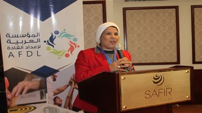 صبورة السيد تناشد أولياء الأمور بتهيئة مناخ هادئ لطلاب الصف الاول الثانوي لأداء الامتحانات 