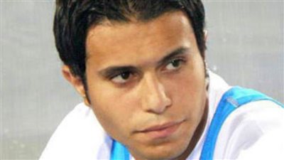 حوار مع المهاجم المنسي.. شريف أشرف: أحلم بختام مسيرتي مع الزمالك.. ومصطفى محمد خامة جيدة ولكن