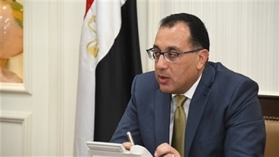 رسالة رئيس الوزراء لعمال المصانع بالمنطقة الاستثمارية بالعاشر من رمضان