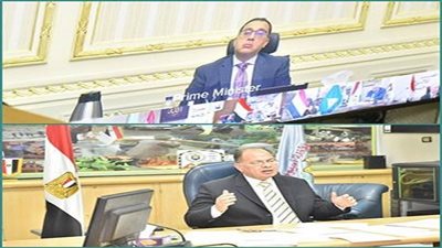 محافظ أسيوط يطمئن رئيس الوزراء بإستقرار الأوضاع الصحية وصرف مستحقات العمالة غير المنتظمة 