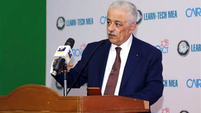 وزير التعليم: إلغاء البحث غير منطقى ومن لديه ورقة وقلم يستطيع إنجاز المشروع