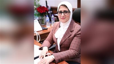 وزيرة الصحة: بدء علاج مصابى الحالات الحرجة بفيروس كورونا ببلازما المتعافين