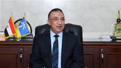 محافظ الإسكندرية يخصص ٢٧ مدرسة لصرف معاشات شهر مايو بداية من الأحد القادم  