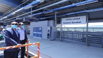 وزير النقل: استكمال اختبارات التشغيل واللمسات الأخيرة لوضع الخط الرابع بالخدمة