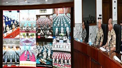 وزير الدفاع يلتقى طلبة الكليات والمعاهد العسكرية عبر الفيديو كونفرانس