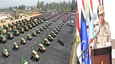 وزير الدفاع والإنتاج الحربى يتفقد إصطفاف عناصر قوات المظلات 