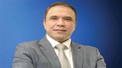 رئيس حزب أبناء مصر يهنئ الرئيس السيسي والشعب المصري بعيد الفطر المبارك