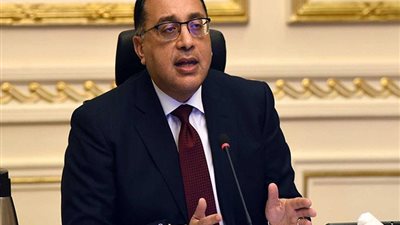 الحكومة: إجراء 8900 