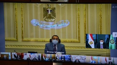 الحكومة: خط ساخن بكل محافظة لمتابعة شكاوى واستفسارات المواطنين عن كورونا