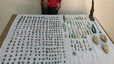 تفاصيل ضبط 374 قطعة أثرية فى المنيا 
