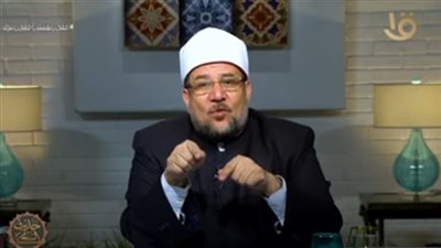 نصيحة هامة من وزير الأوقاف للمصريين بشأن الكمامة.. تعرف عليها